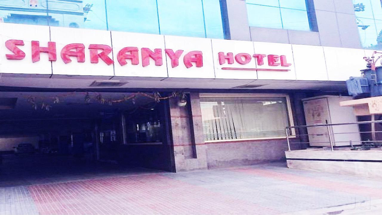 Sharanya Hotel วารังกัล ภายนอก รูปภาพ